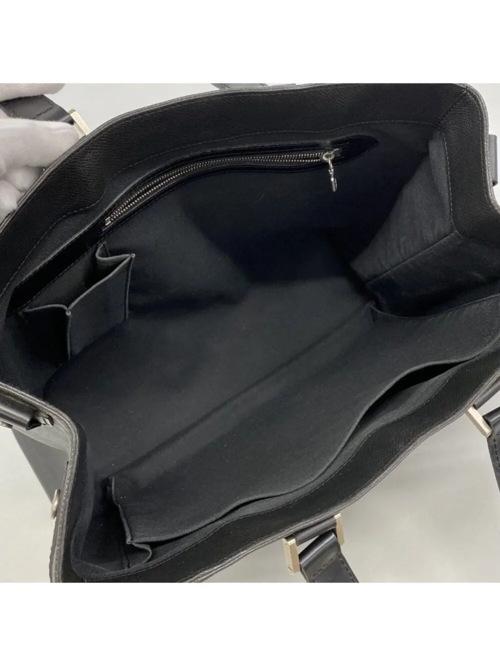 Louis Vuitton Tote Taiga Kasbek GM Ardoise